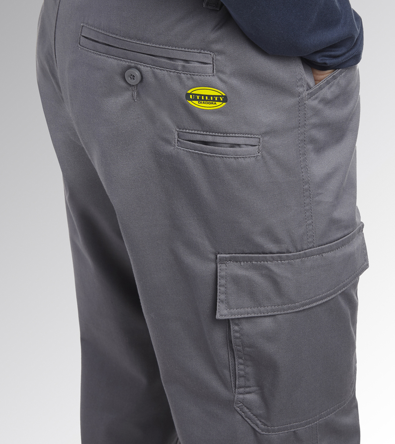 17355010 DIADORA HLAČE LEVEL 2XL SIVE