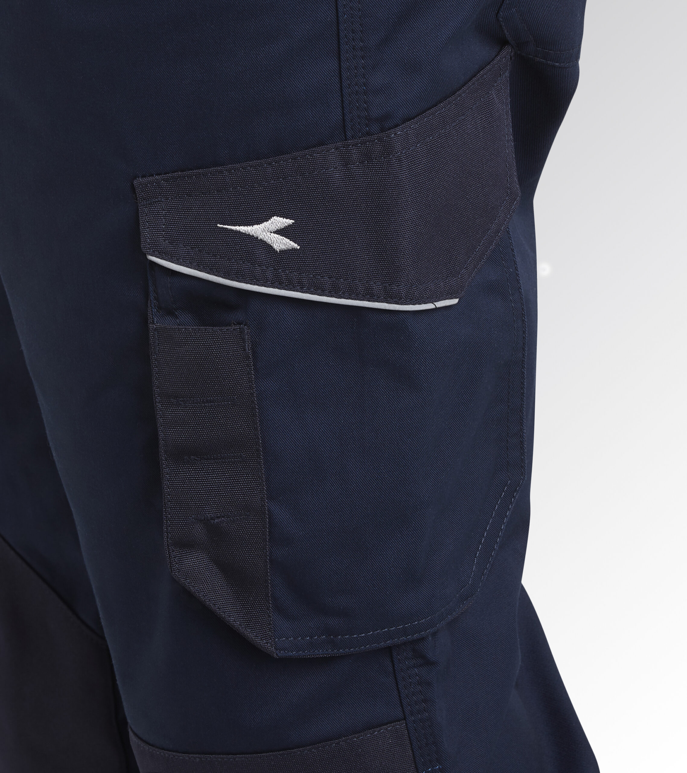 1617555 DIADORA FARMER HLAČE POLY 3XL PLAVE