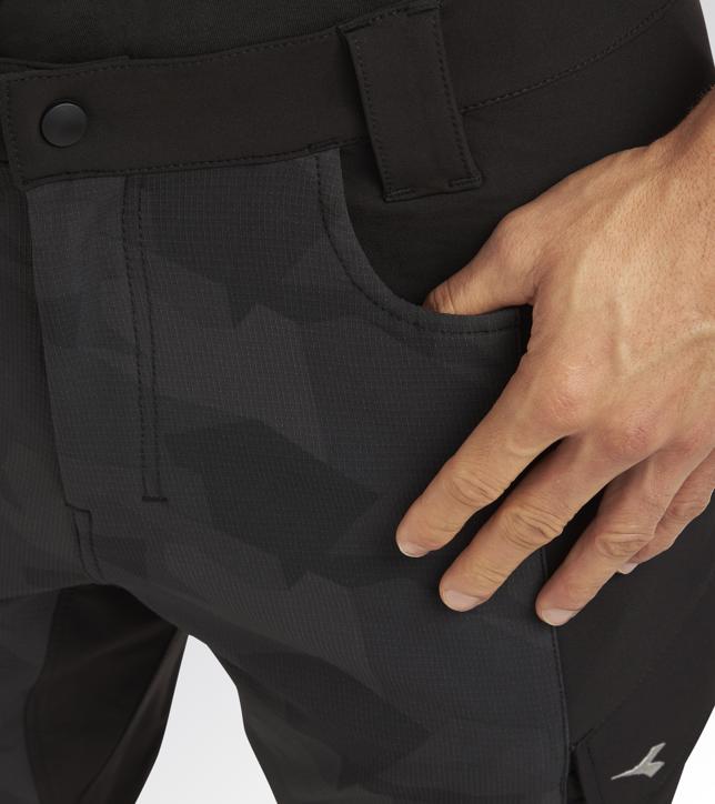 1820523 DIADORA HLAČE FREEDOM CRNE XL