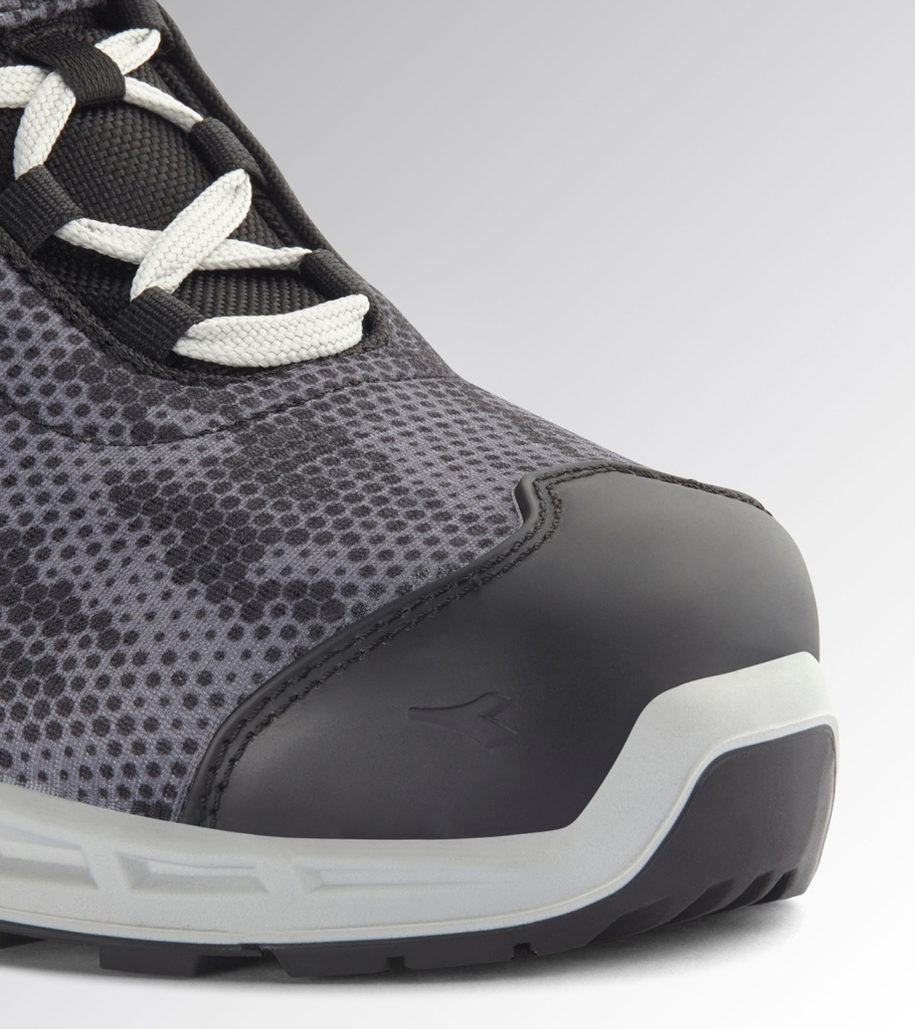 18115938 DIADORA SHARK SI LOW S1PS FO SR SC ESD 38 S/C